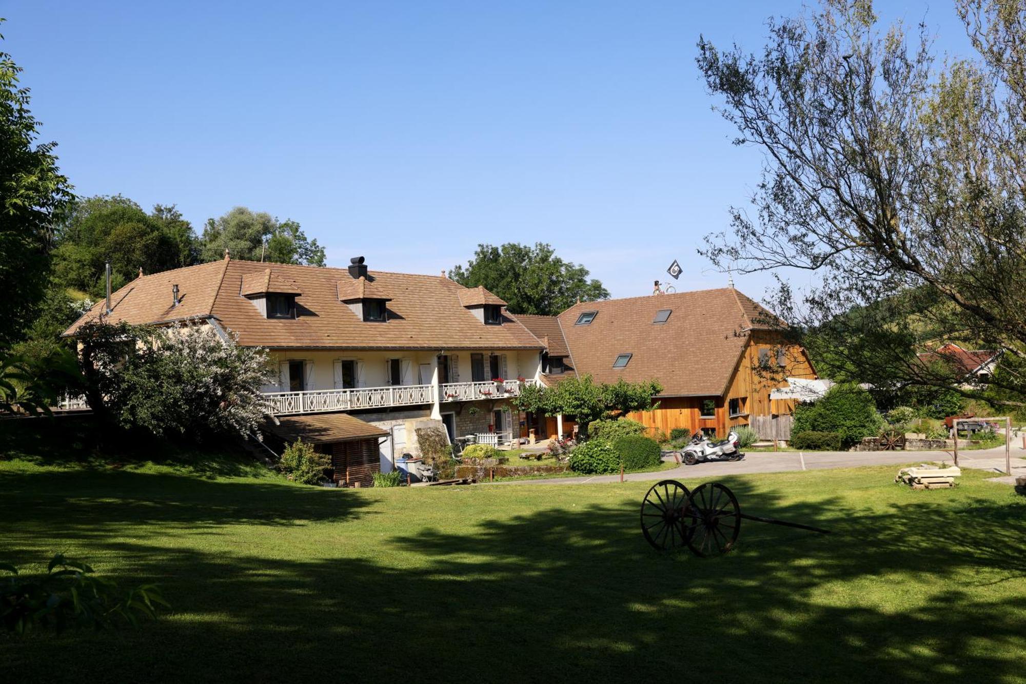 Maison d'hôtes&SPA La Scierie Salins-les-Bains Exterior foto